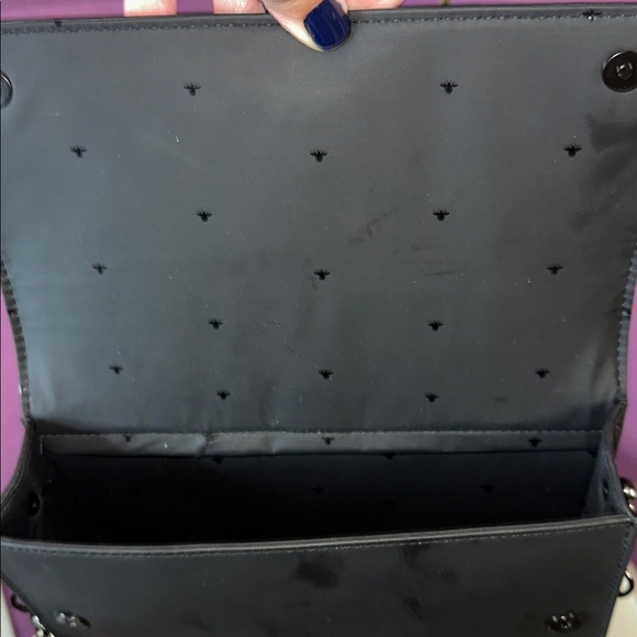 Dior Novelty Worker Bee Crossbody & Dior GWP cosmetic bag bundle! - Picture 11 of 15